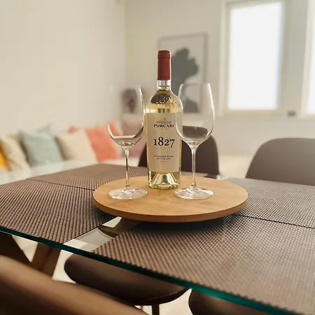Hébergement de vacances Dido House Panoramic -eurovision Fans Hub 2027 *