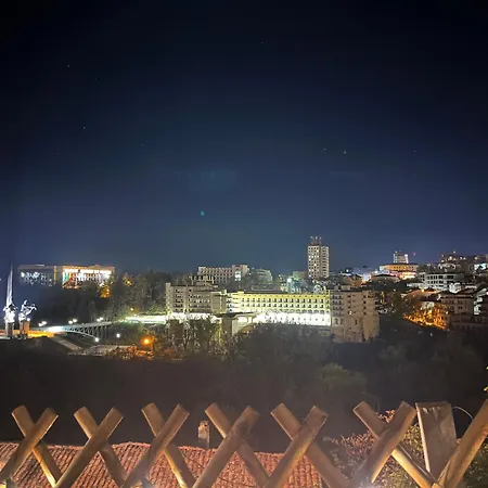 بيت للعطل Dido House Panoramic -eurovision Fans Hub 2027 *